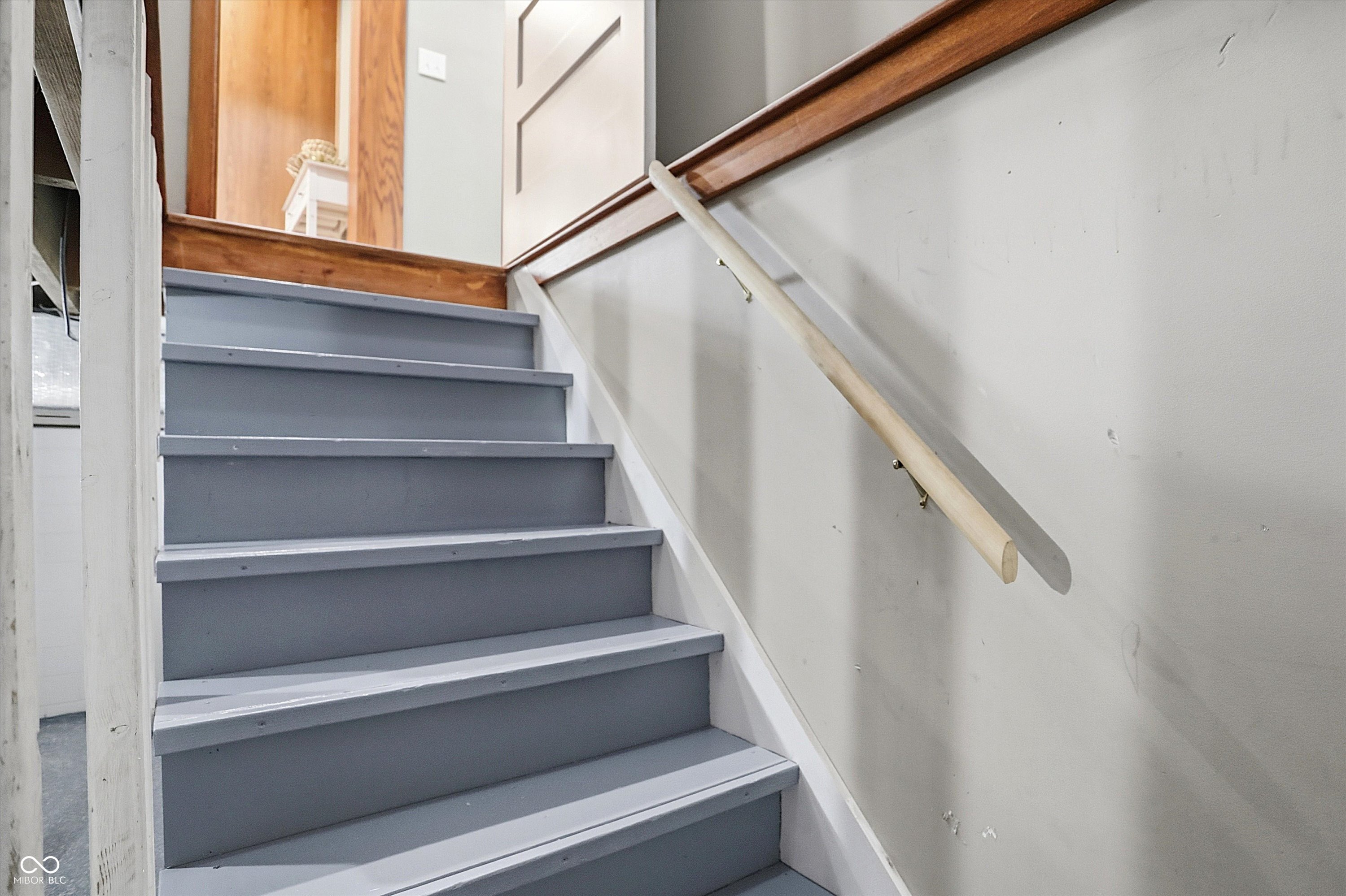 Zionsville, Indiana, 46077, United States, 3 Bedrooms Bedrooms, ,2 BathroomsBathrooms,Residential,For Sale,2008778