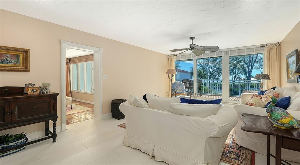 Longboat Key, Florida, 34228, United States, 2 Bedrooms Bedrooms, ,2 BathroomsBathrooms,Residential,For Sale,1989062
