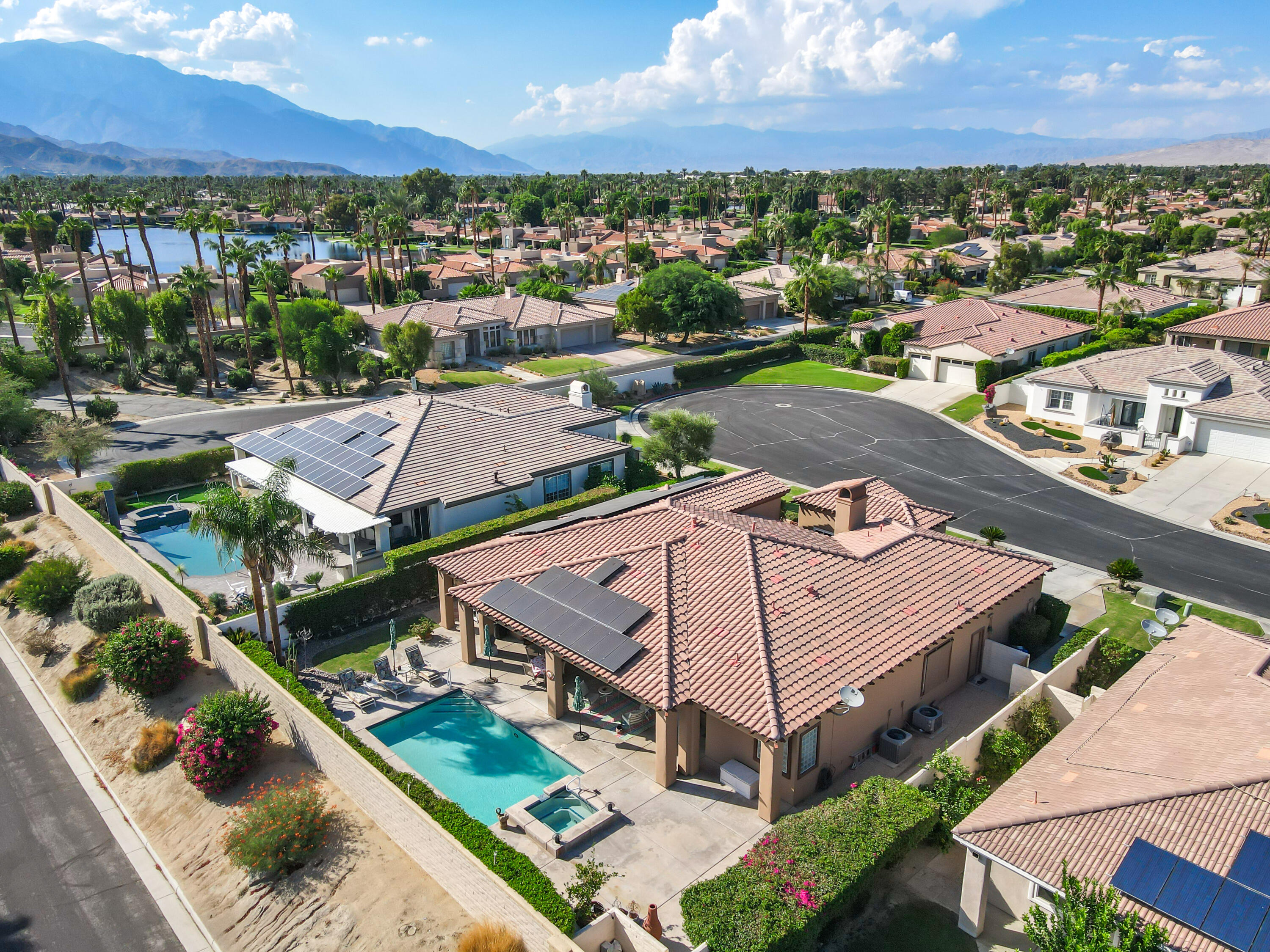 Rancho Mirage, California, 92270, United States, 3 Bedrooms Bedrooms, ,2 BathroomsBathrooms,Residential,For Sale,1991194