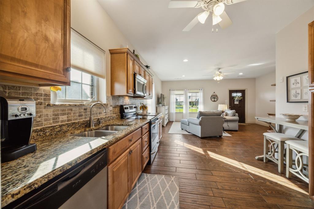 Rockwall, Texas, 75032, United States, 6 Bedrooms Bedrooms, ,5 BathroomsBathrooms,Residential,For Sale,1858115
