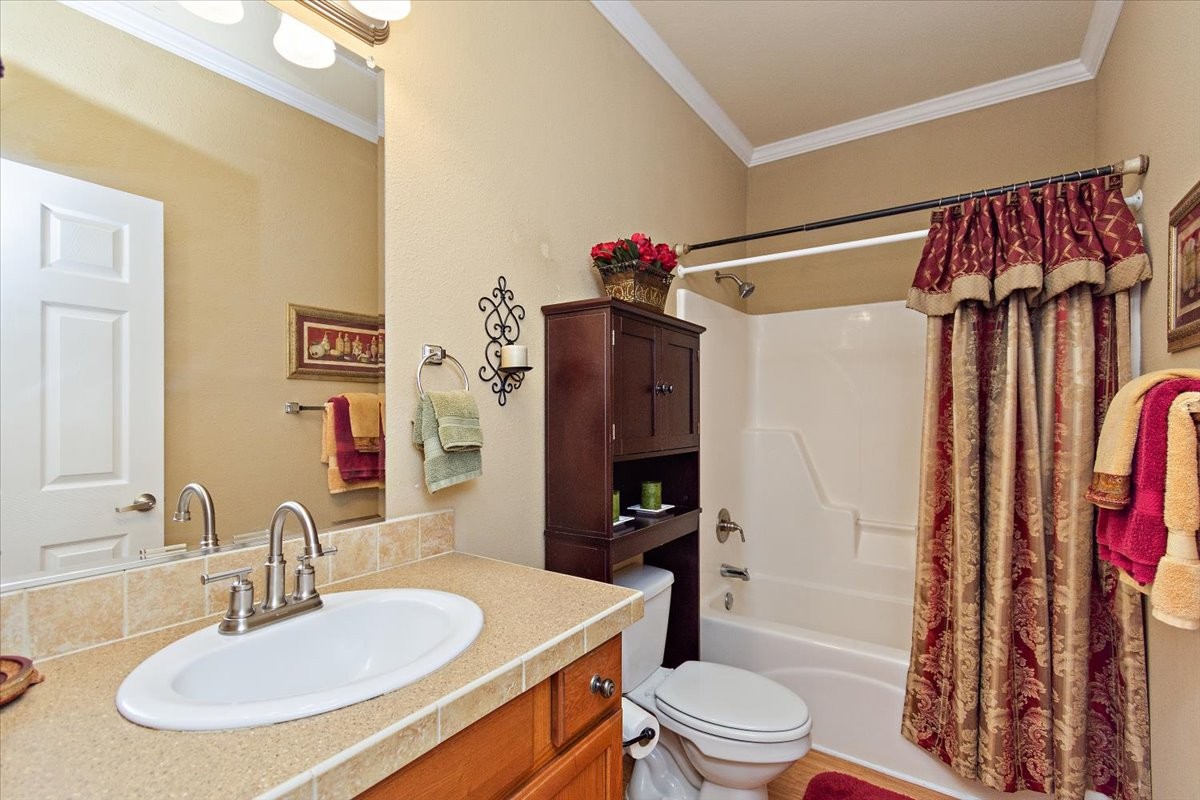 Readyville, Tennessee, 37149, United States, 3 Bedrooms Bedrooms, ,2 BathroomsBathrooms,Residential,For Sale,1903533