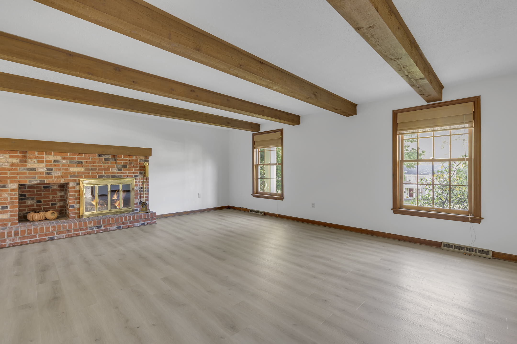  1593 Oak Leaf Lane, Pittsburgh, PA 15237 - 物件實景