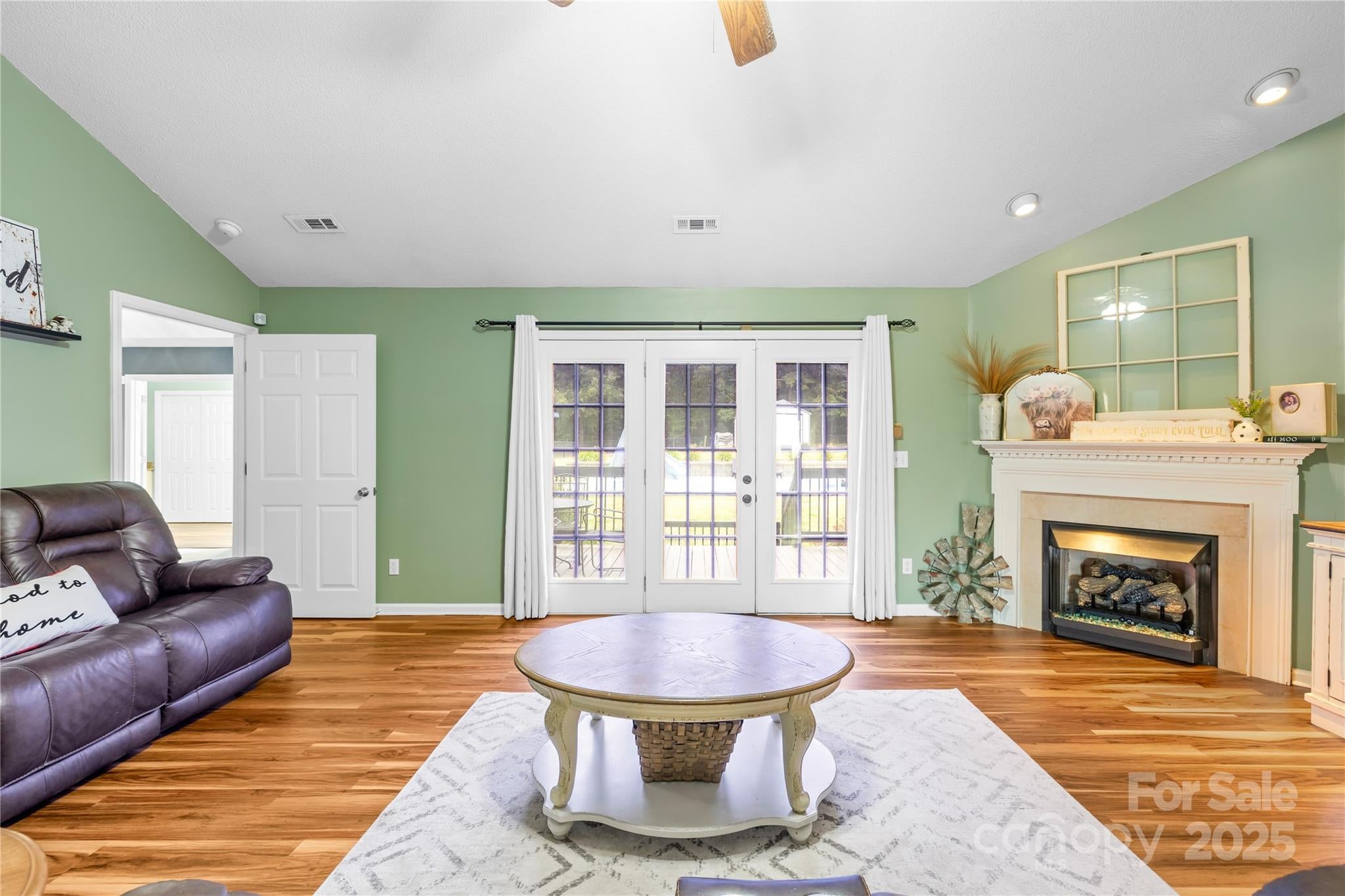 Shelby, North Carolina, 28152, United States, 3 Bedrooms Bedrooms, ,2 BathroomsBathrooms,Residential,For Sale,1847479
