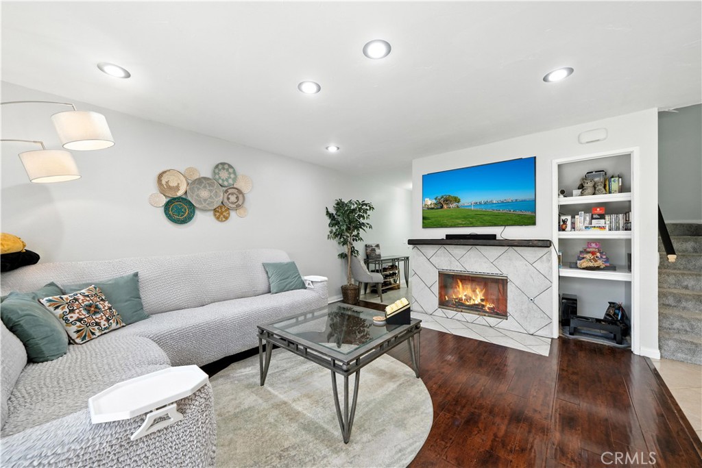 El Cajon, California, 92019, United States, 2 Bedrooms Bedrooms, ,3 BathroomsBathrooms,Residential,For Sale,1921774