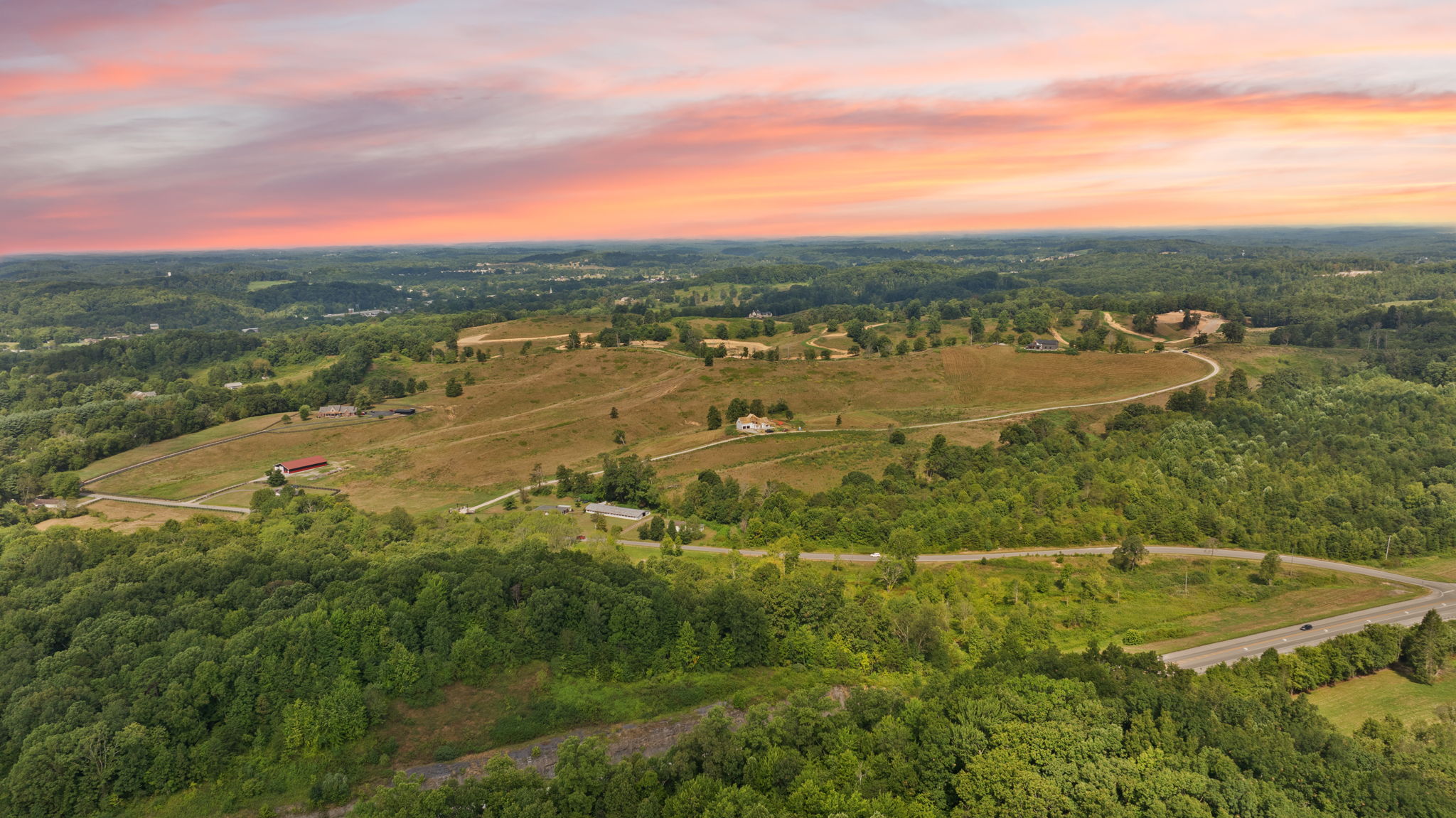 London, Kentucky, 40741, United States, 5 Bedrooms Bedrooms, ,3 BathroomsBathrooms,Residential,For Sale,1981259
