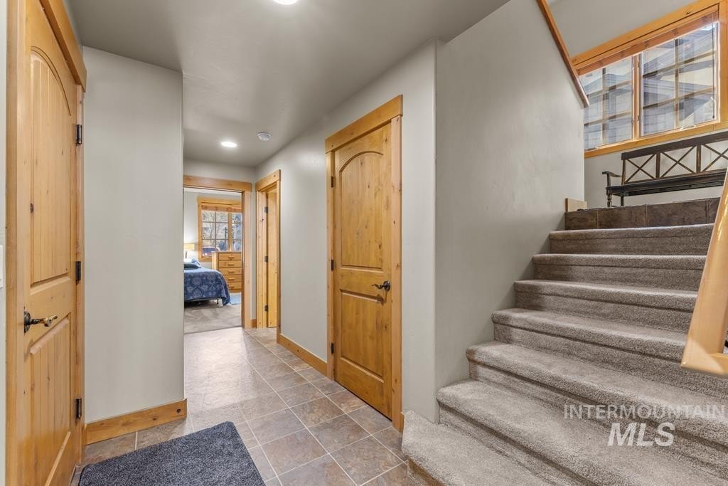 McCall, Idaho, 83638, United States, 4 Bedrooms Bedrooms, ,3 BathroomsBathrooms,Residential,For Sale,1803021