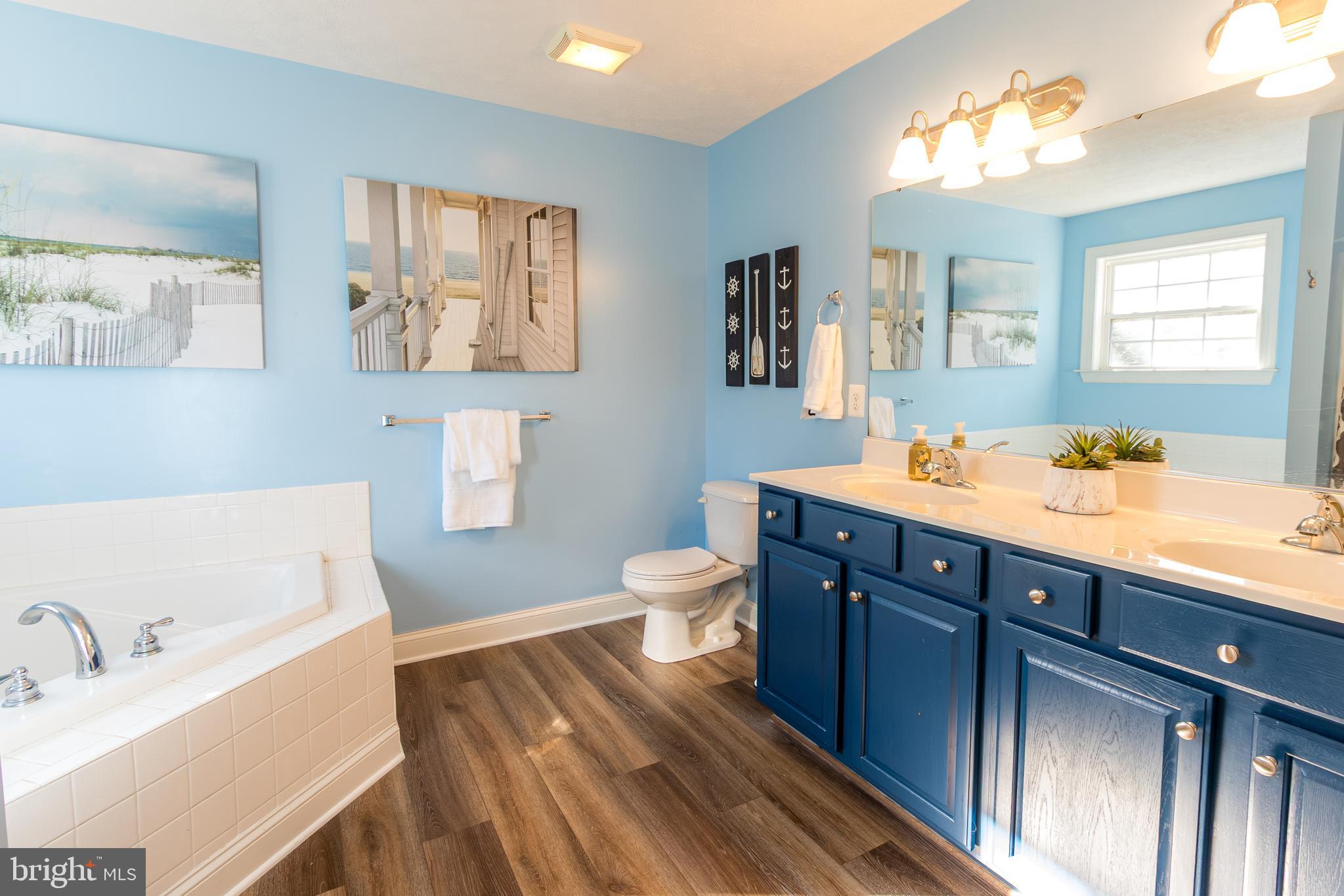 Saint Inigoes, Maryland, 20684, United States, 4 Bedrooms Bedrooms, ,4 BathroomsBathrooms,Residential,For Sale,2005176