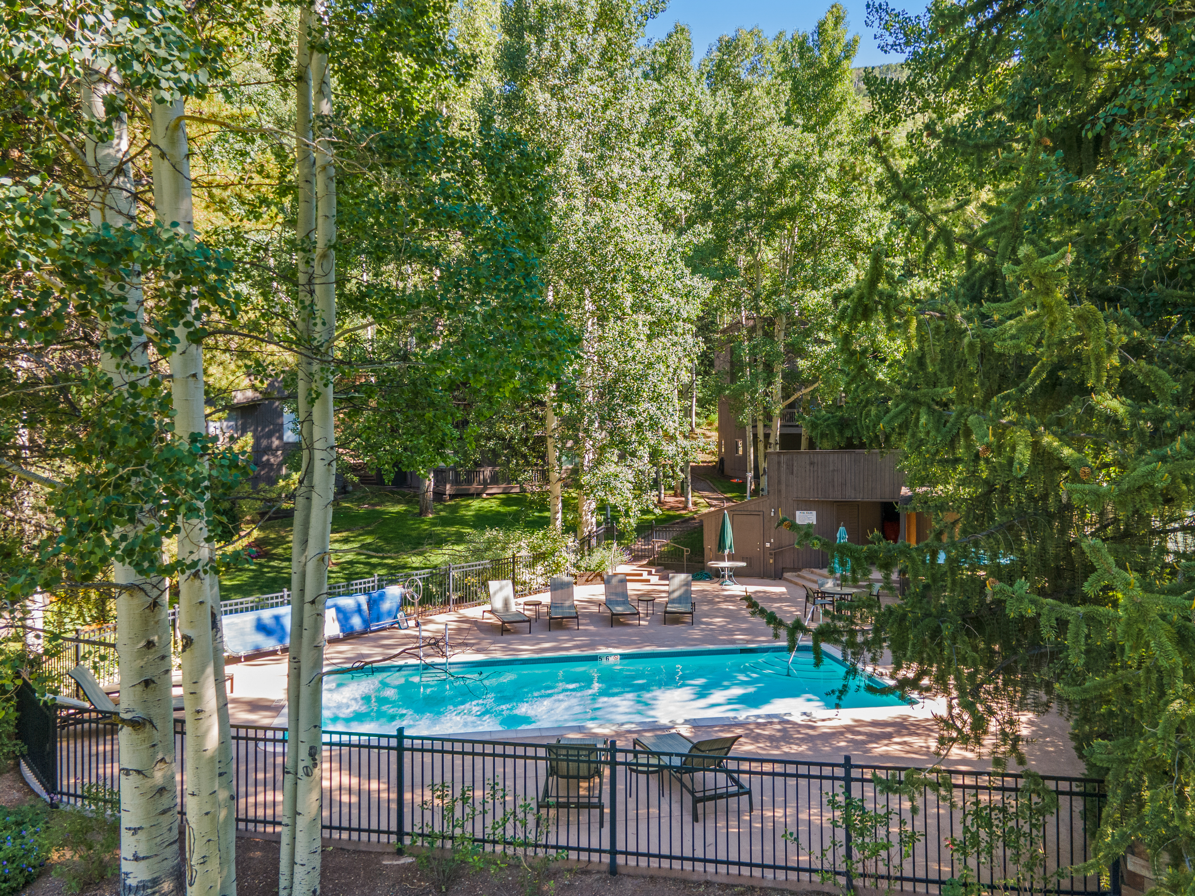 Open Acres in Genuinely Tranquil Alpine Setting that is Hard to Come by in Vail - 物件實景
