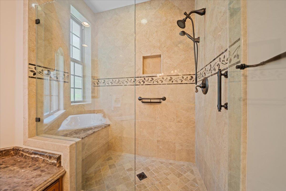 Auburn, California, 95602, United States, 4 Bedrooms Bedrooms, ,4 BathroomsBathrooms,Residential,For Sale,1974114