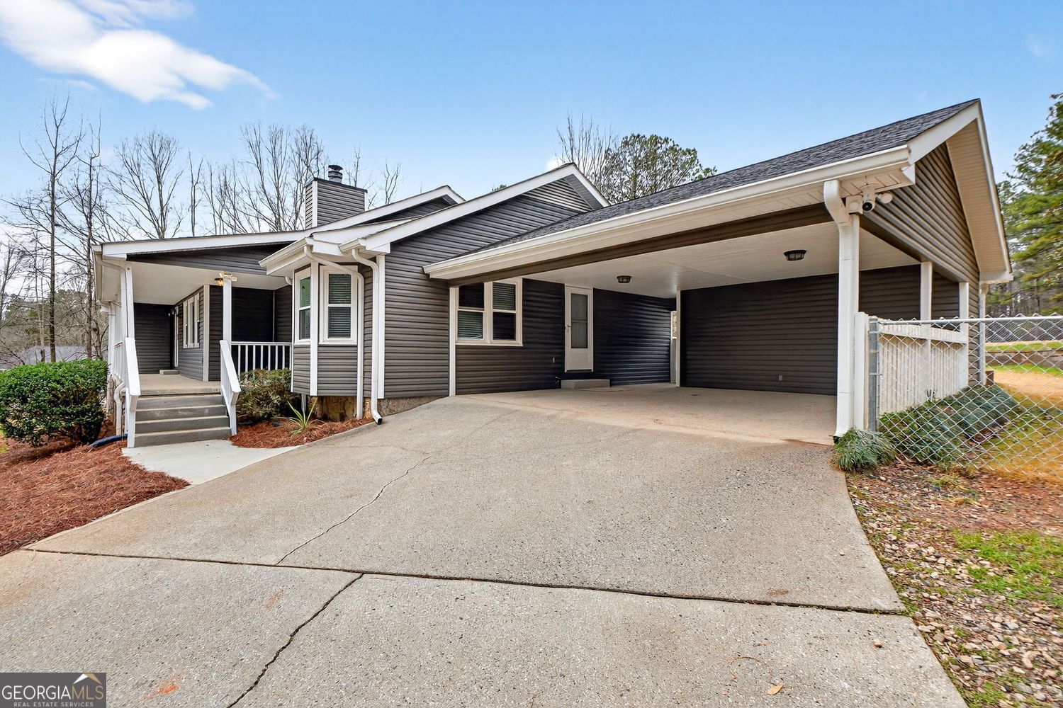 Fayetteville, Georgia, 30215, United States, 4 Bedrooms Bedrooms, ,2 BathroomsBathrooms,Residential,For Sale,2013140