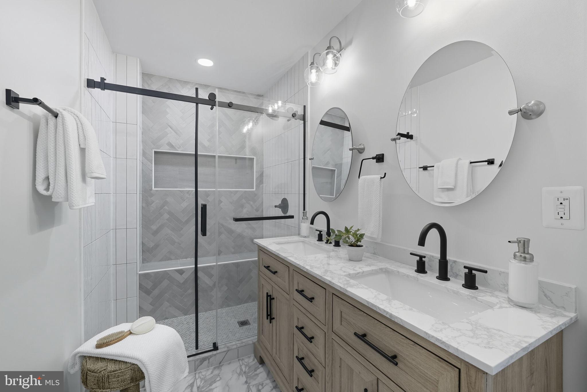 Fairfax, Virginia, 22032, United States, 4 Bedrooms Bedrooms, ,3 BathroomsBathrooms,Residential,For Sale,1984417