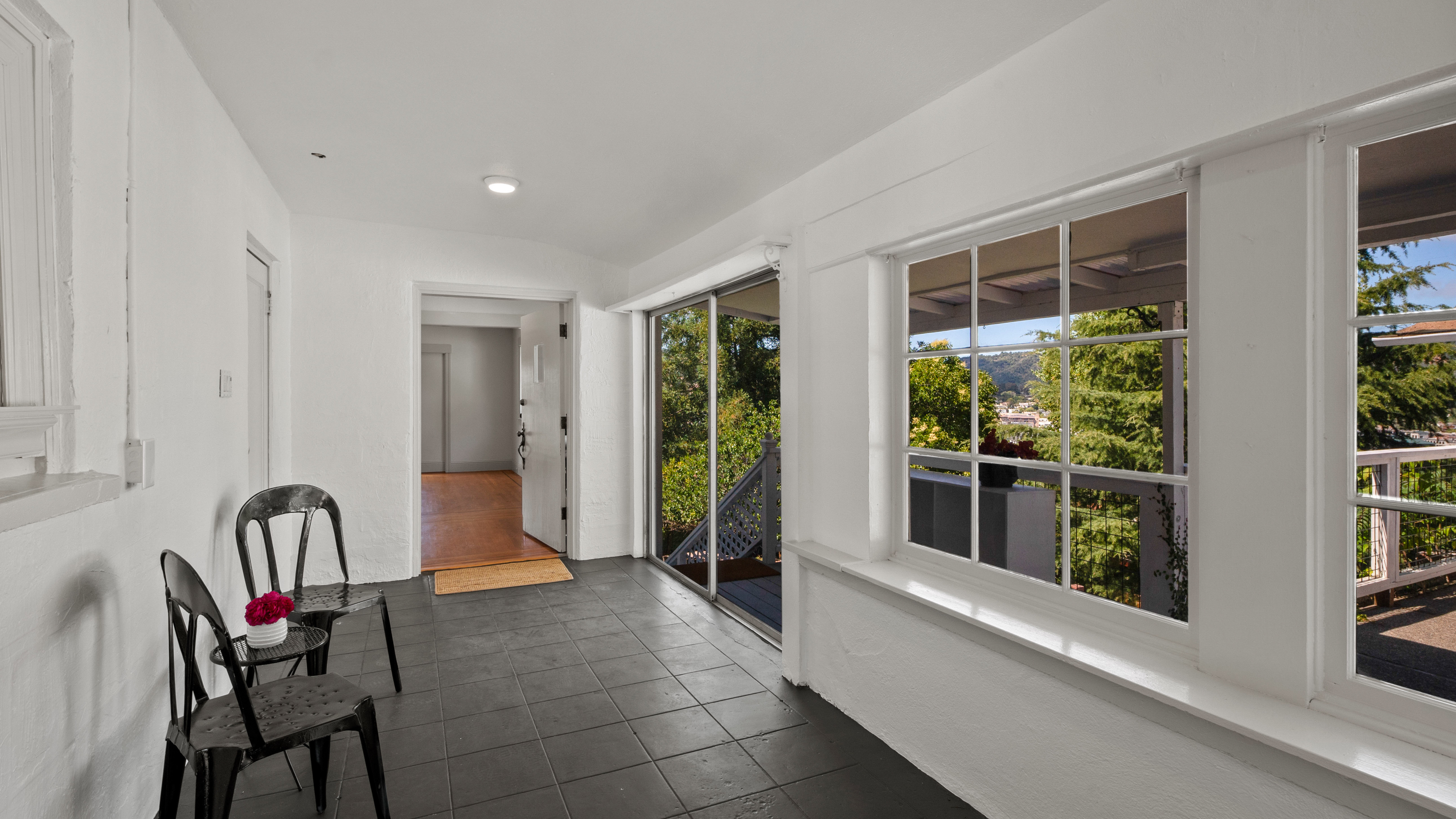  Southern Heights View Home - Opportunity Awaits - 物件實景