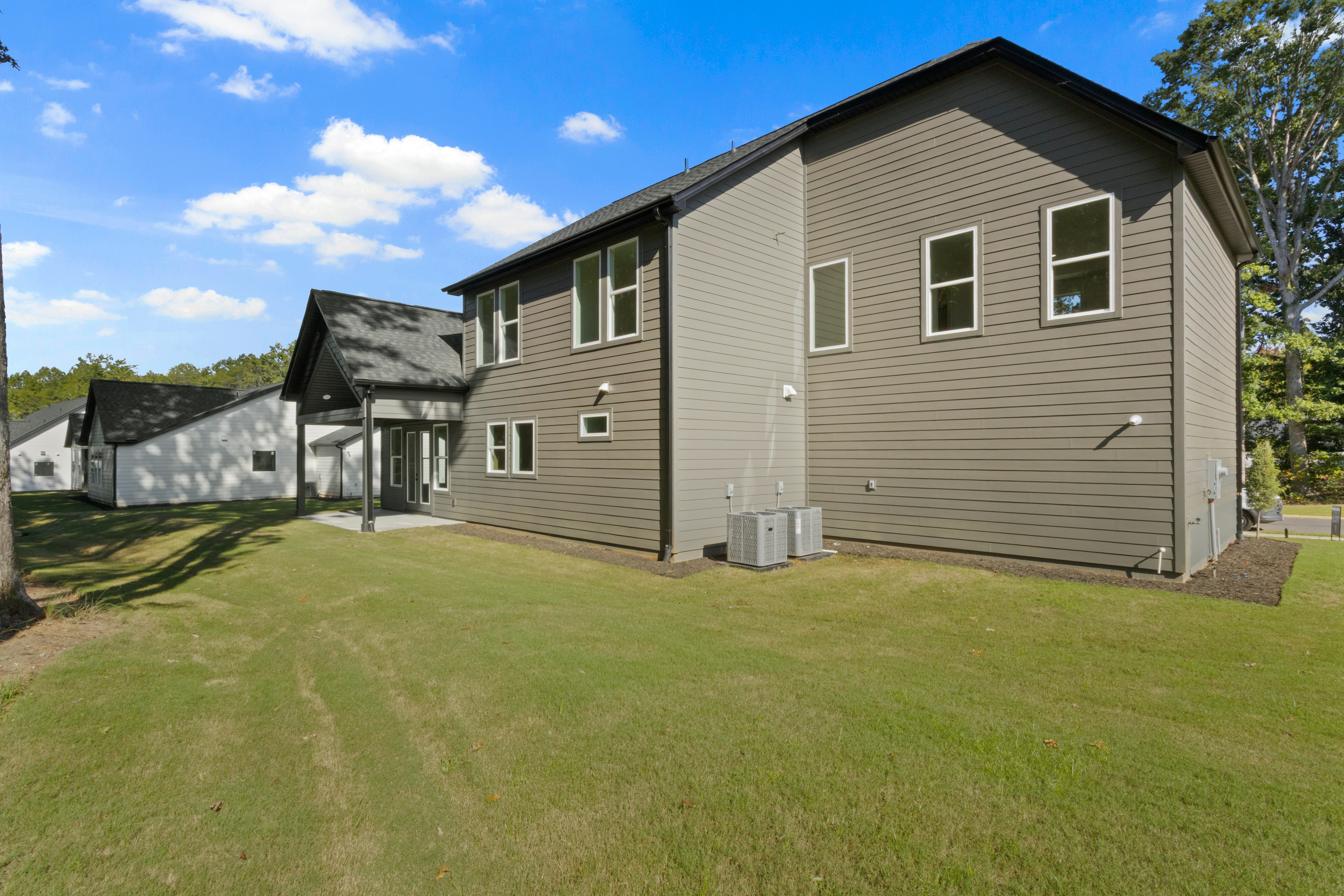  1 Inverrary Dr, Taylors, SC 29687 - 物件實景