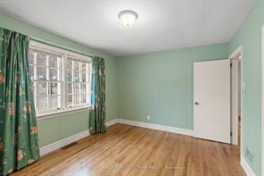 Ottawa, Ontario, K1H 5K6, CA, 3 Bedrooms Bedrooms, ,2 BathroomsBathrooms,Residential,For Sale,1998166