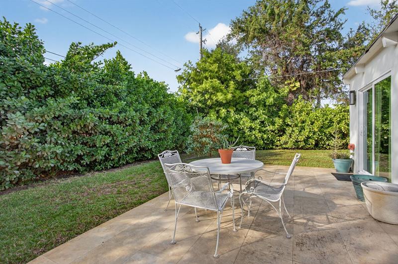 Deerfield Beach, Florida, 33441, United States, 2 Bedrooms Bedrooms, ,2 BathroomsBathrooms,Residential,For Sale,2002990