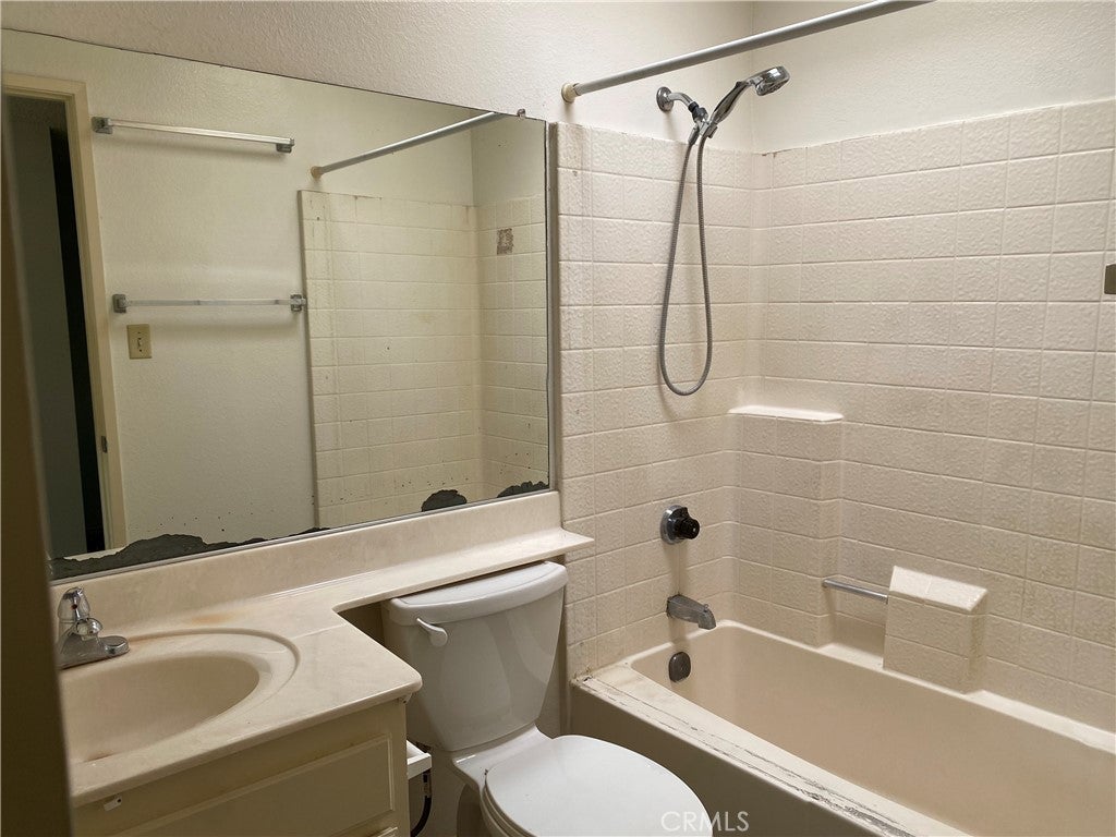 333 S Arroyo Drive #J, San Gabriel, California, 91776, United States, 4 Bedrooms Bedrooms, ,3 BathroomsBathrooms,Residential,For Sale,333 S Arroyo Drive #J,1668140