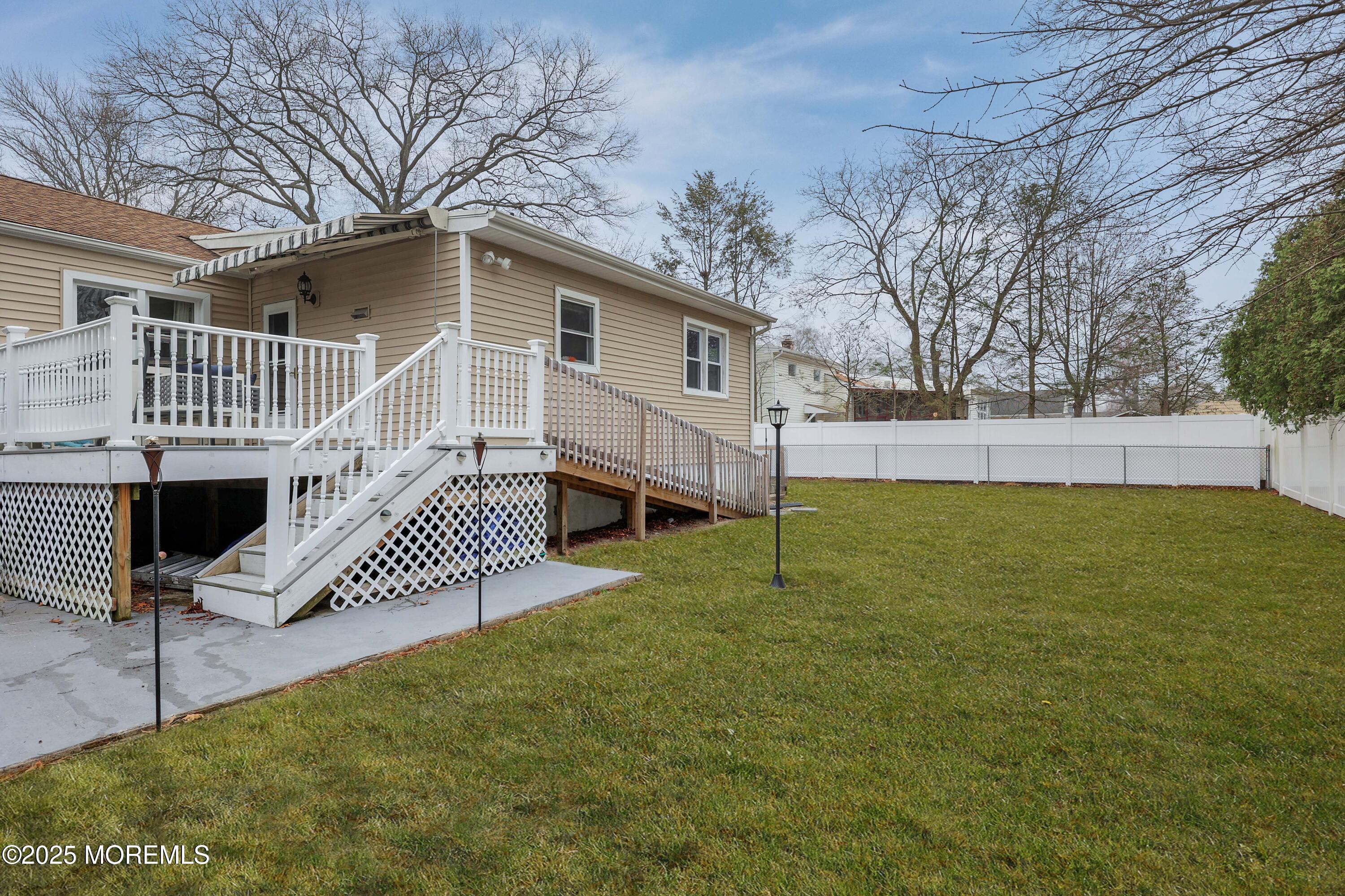 Oakhurst, New Jersey, 07755, United States, 3 Bedrooms Bedrooms, ,2 BathroomsBathrooms,Residential,For Sale,1754525