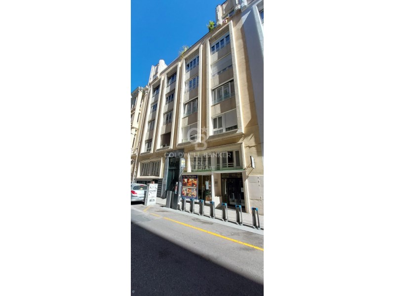 Madrid, Madrid, Centro Madrid, Madrid, Centro Madr, Madrid, Comunidad de Madrid, ES, 2 Bedrooms Bedrooms, ,2 BathroomsBathrooms,Residential,For Sale,Madrid, Madrid, Centro Madrid, Madrid, Centro Madr,1616677