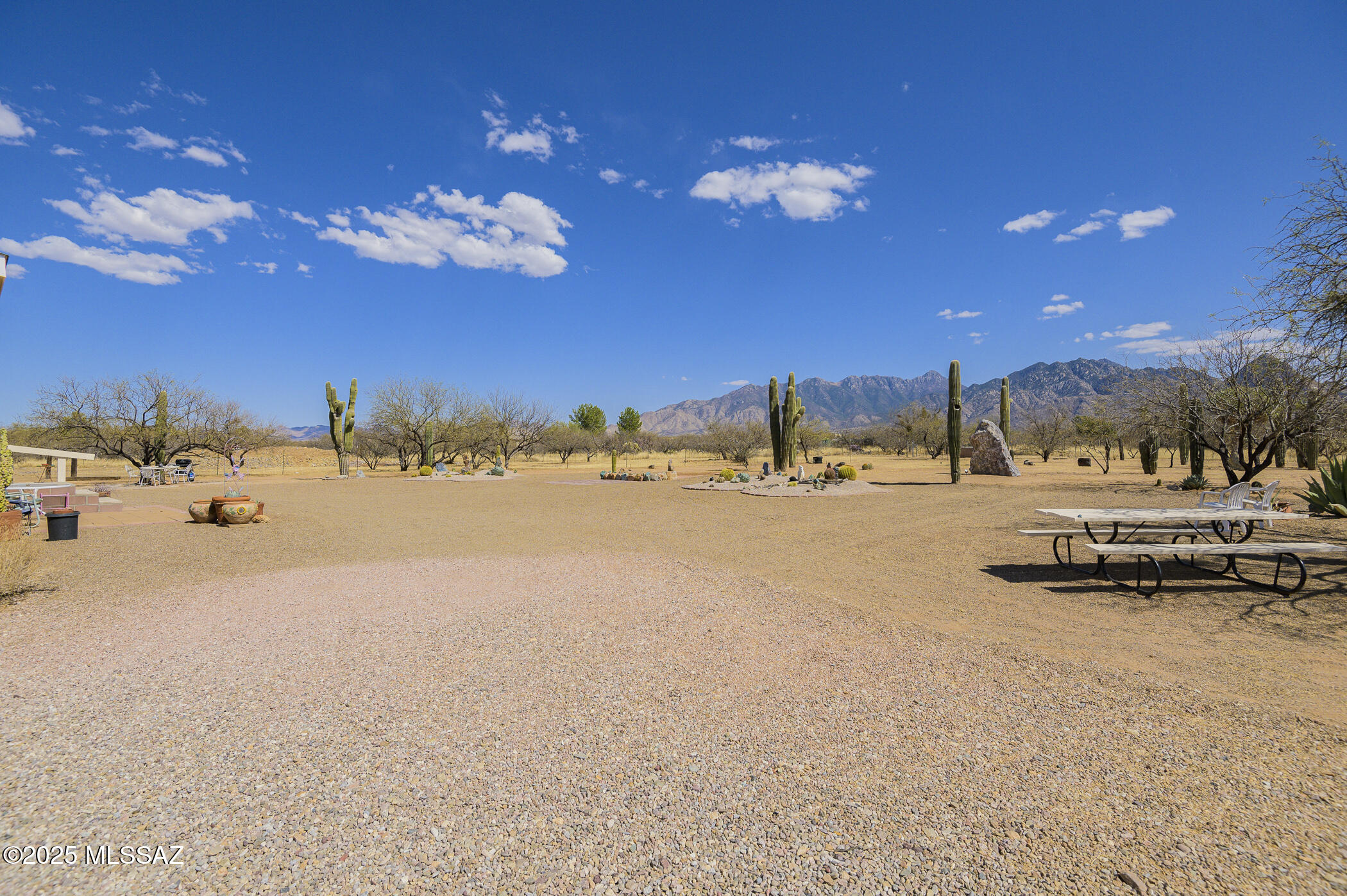 Amado, Arizona, 85645, United States, 5 Bedrooms Bedrooms, ,4 BathroomsBathrooms,Residential,For Sale,1752997
