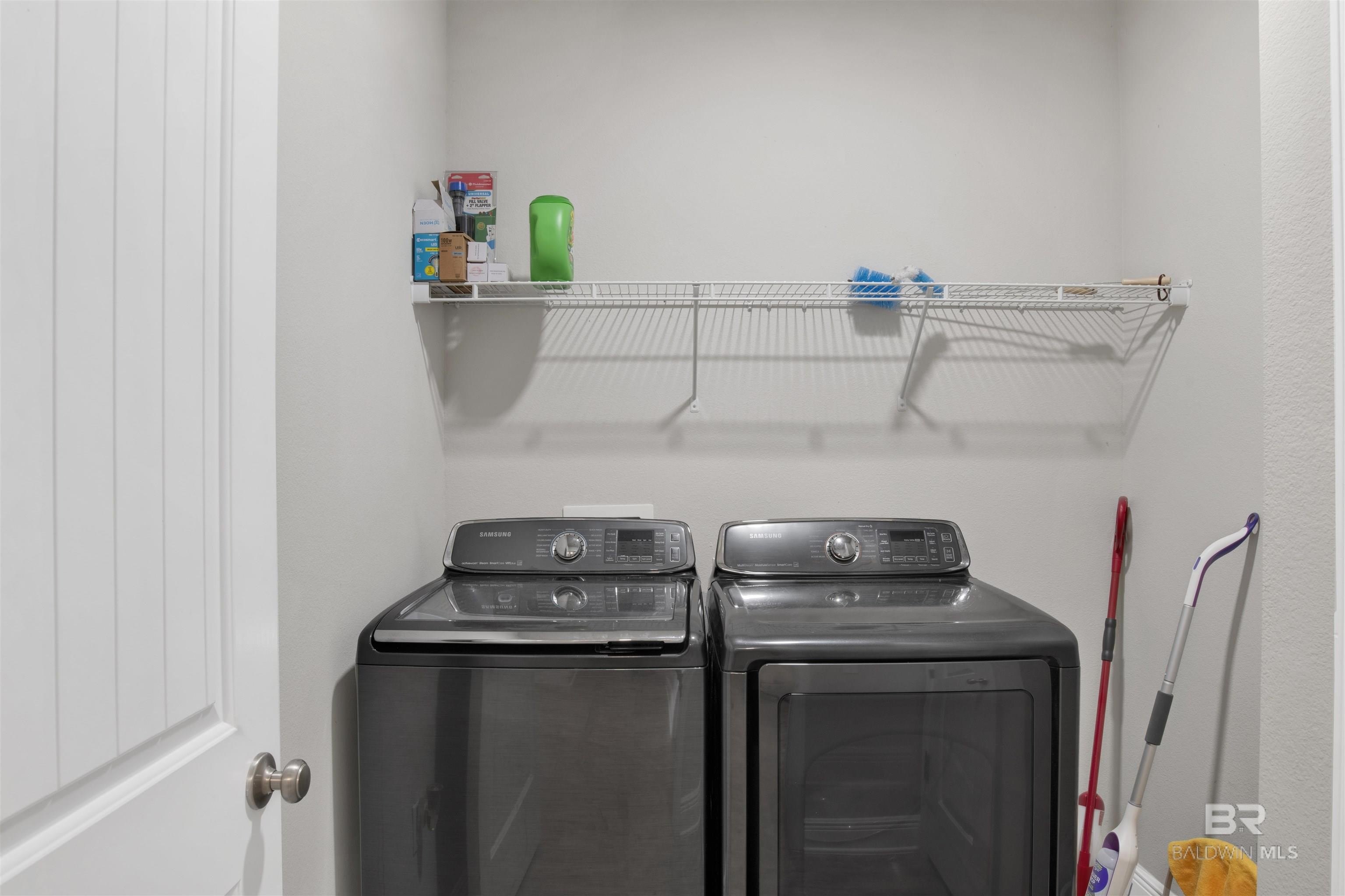 Gulf Shores, Alabama, 36542, United States, 4 Bedrooms Bedrooms, ,3 BathroomsBathrooms,Residential,For Sale,1910560