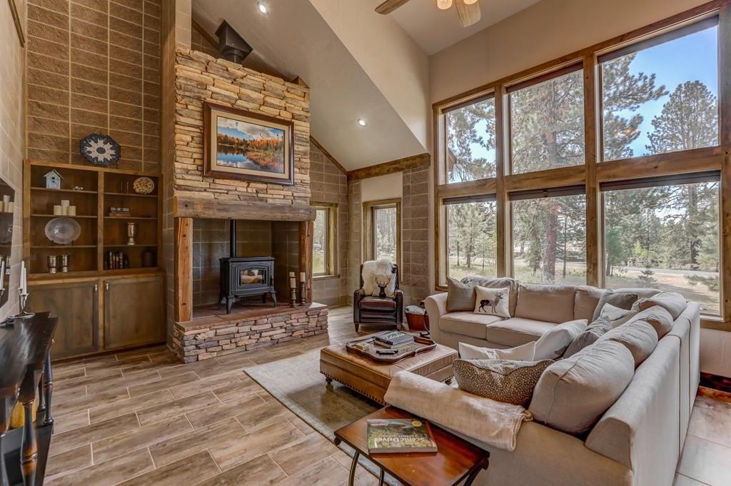 McCall, Idaho, 83638, United States, 5 Bedrooms Bedrooms, ,Residential,For Sale,1828720