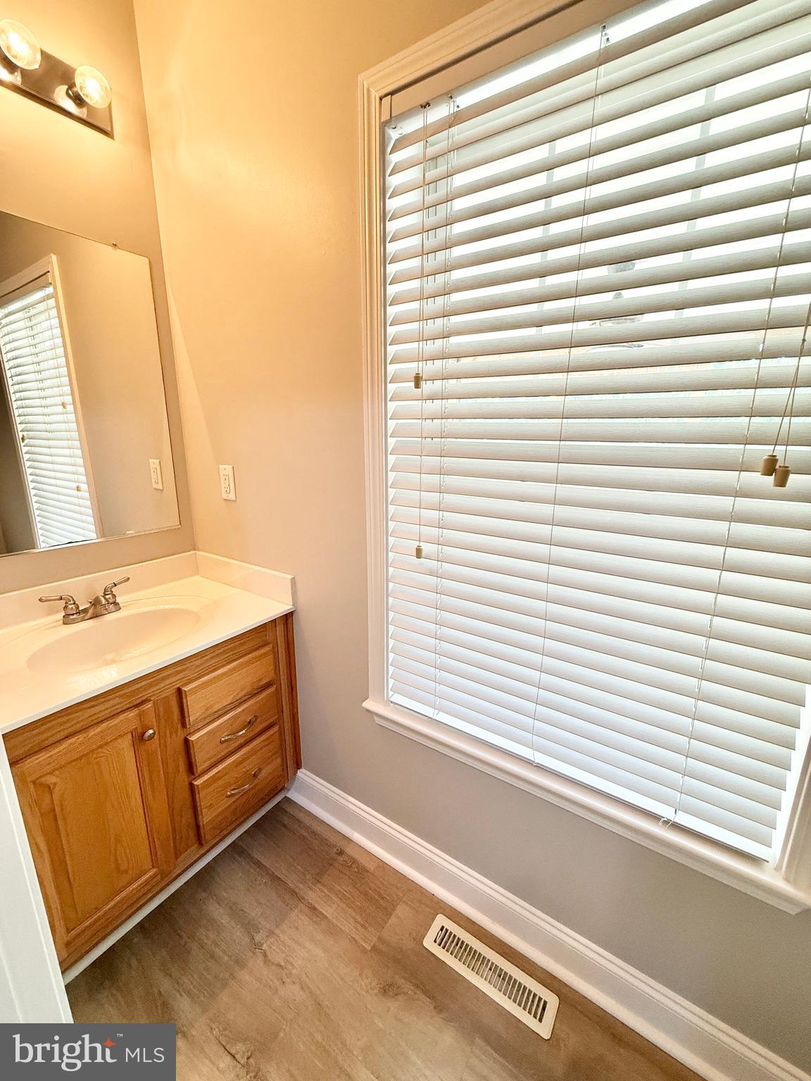 Stafford, Virginia, 22554, United States, 3 Bedrooms Bedrooms, ,3 BathroomsBathrooms,Residential,For Sale,2049234