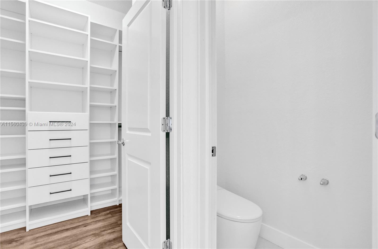 4334 Large Leaf Ln, Hollywood, Florida, 33021, United States, 6 Bedrooms Bedrooms, ,4 BathroomsBathrooms,Residential,For Sale,4334 Large Leaf Ln,1500872