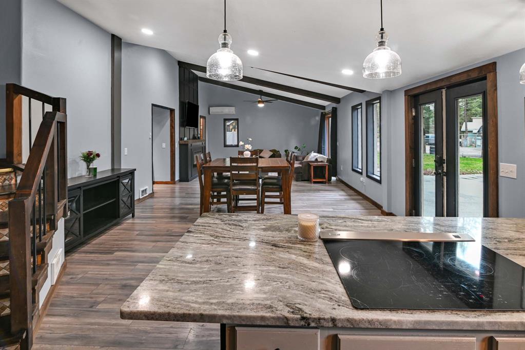 Columbia Falls, Montana, 59912, United States, 7 Bedrooms Bedrooms, ,2 BathroomsBathrooms,Residential,For Sale,1990809