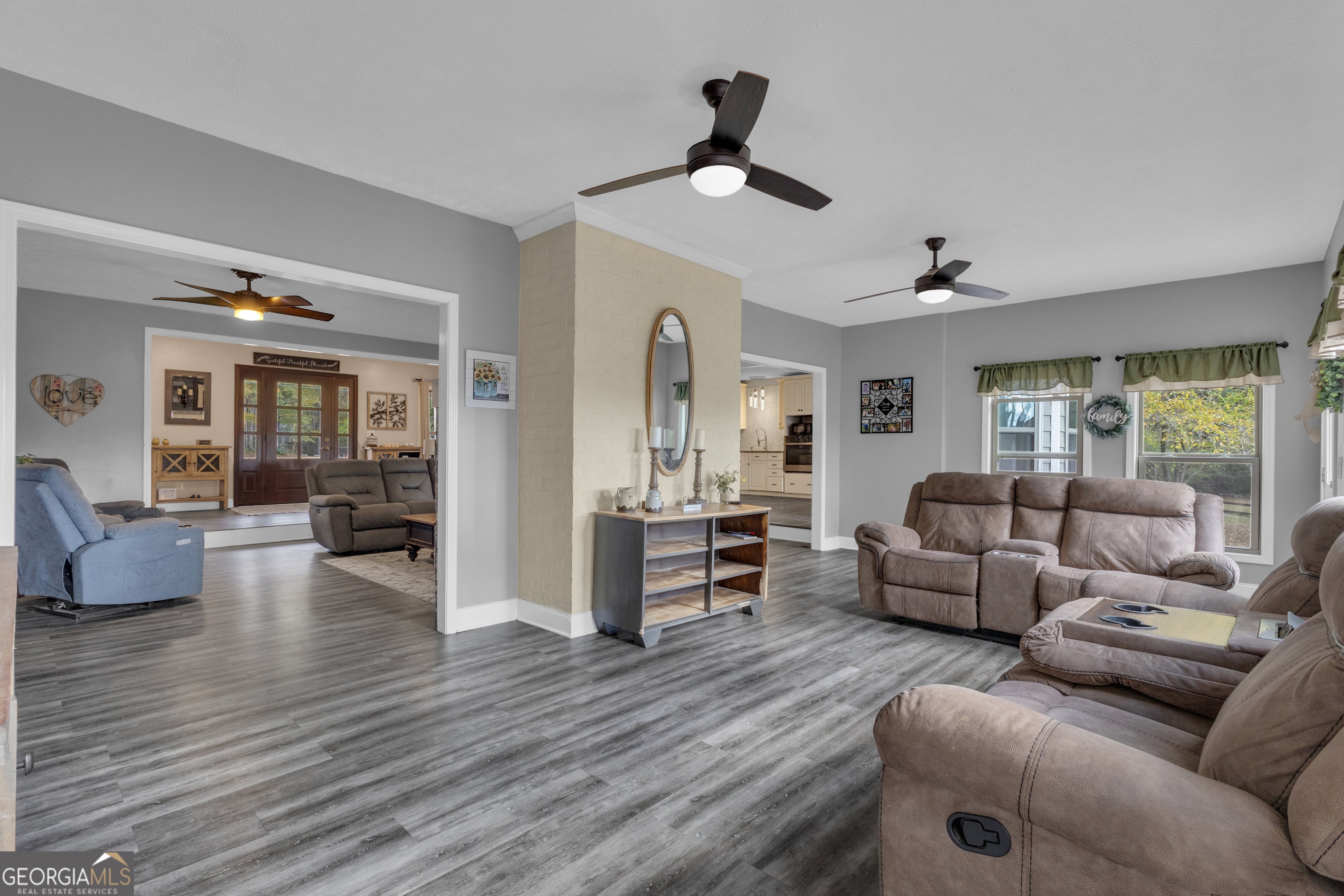 Fayetteville, Georgia, 30215, United States, 4 Bedrooms Bedrooms, ,4 BathroomsBathrooms,Residential,For Sale,1988686