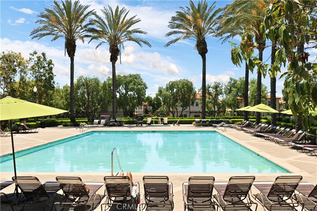 Irvine, California, 92602, United States, 3 Bedrooms Bedrooms, ,2 BathroomsBathrooms,Residential,For Sale,1992045