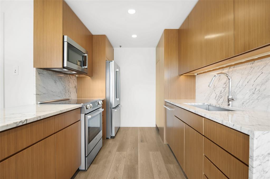 Dallas, Texas, 75219, United States, 3 Bedrooms Bedrooms, ,2 BathroomsBathrooms,Residential,For Sale,1792893