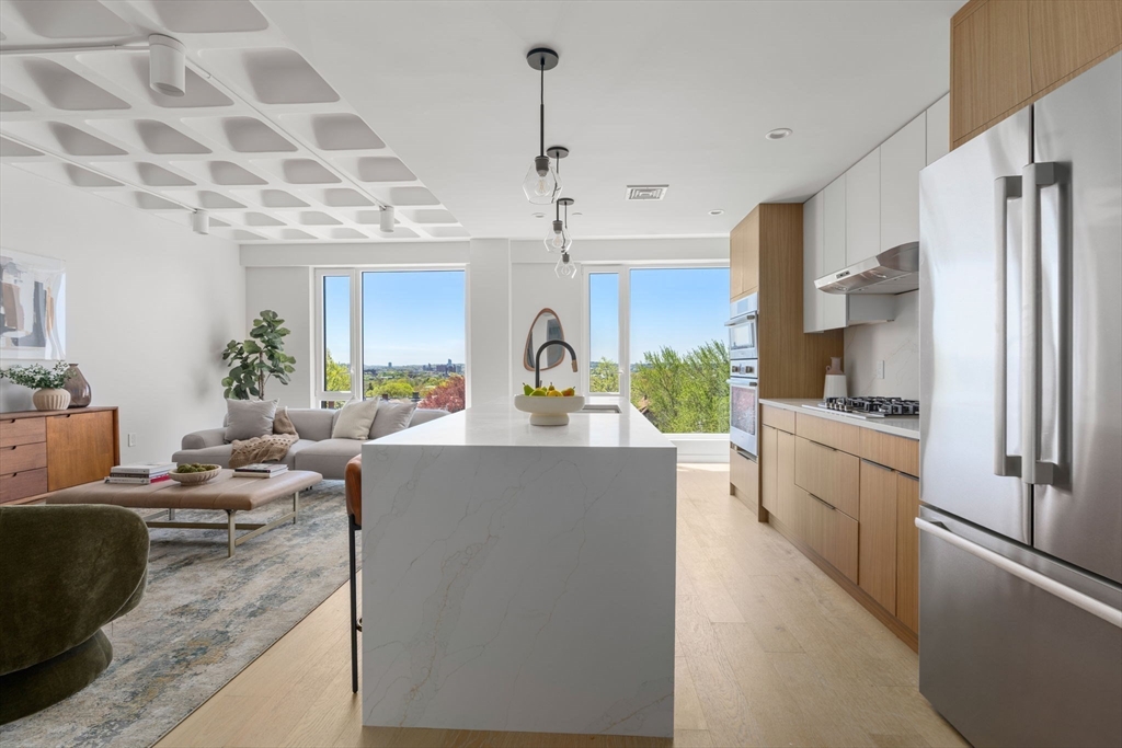 Somerville, Massachusetts, 02143, United States, 3 Bedrooms Bedrooms, ,3 BathroomsBathrooms,Residential,For Sale,1908258