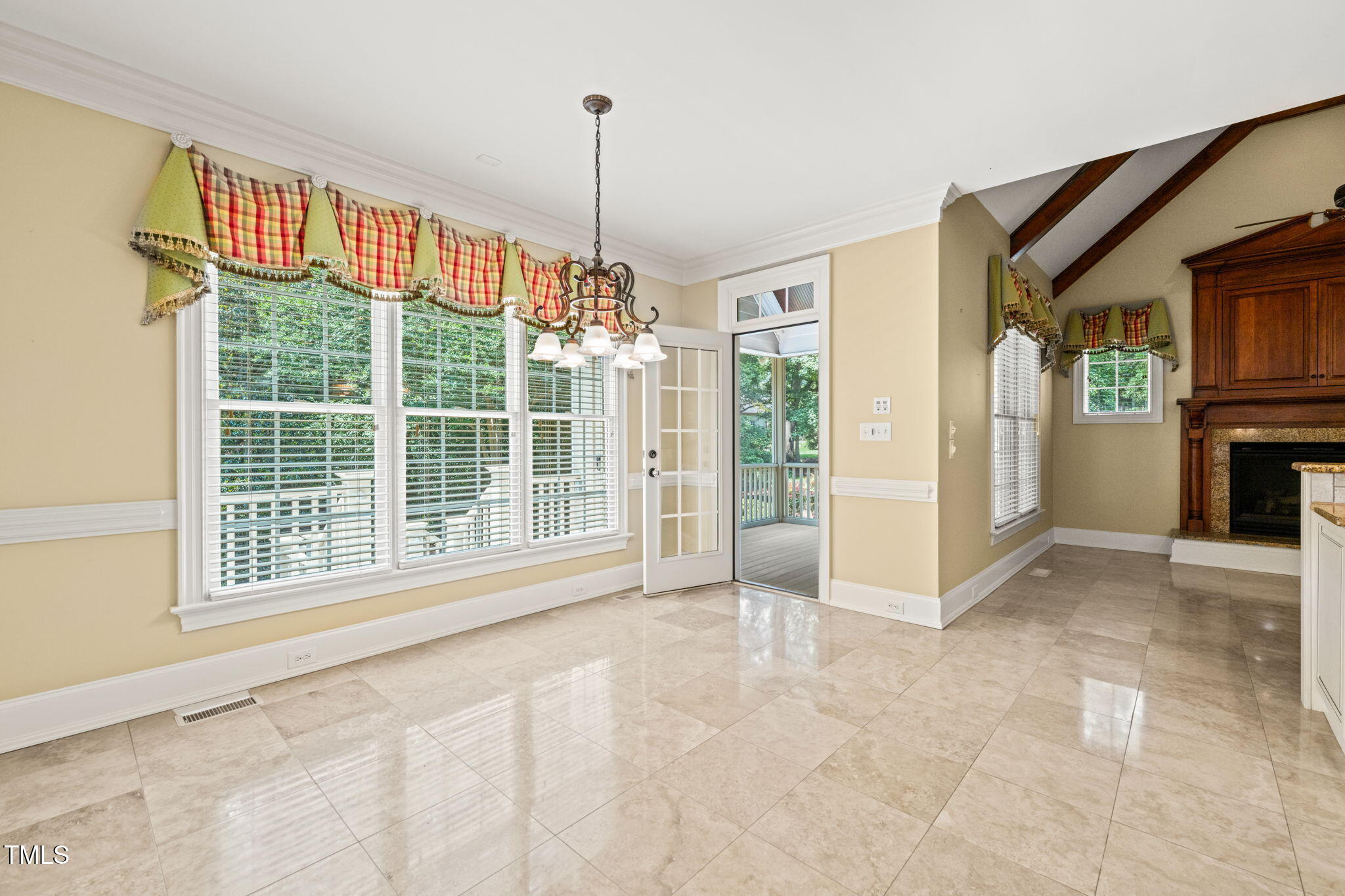 Raleigh, North Carolina, 27603, United States, 4 Bedrooms Bedrooms, ,4 BathroomsBathrooms,Residential,For Sale,1847413