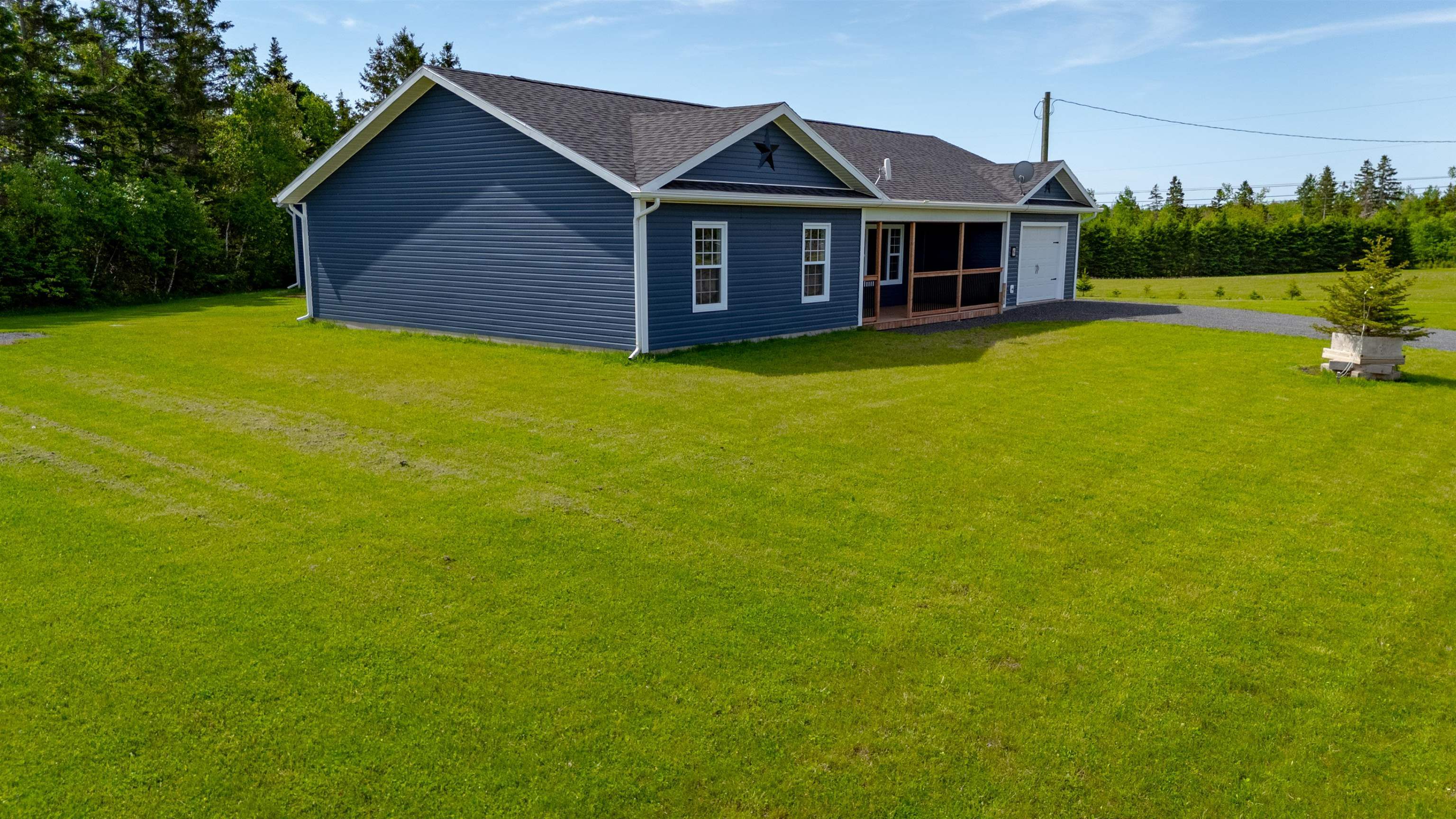 NEW PERTH, Prince Edward Island, C0A 1G0, CA, 3 Bedrooms Bedrooms, ,2 BathroomsBathrooms,Residential,For Sale,1876277