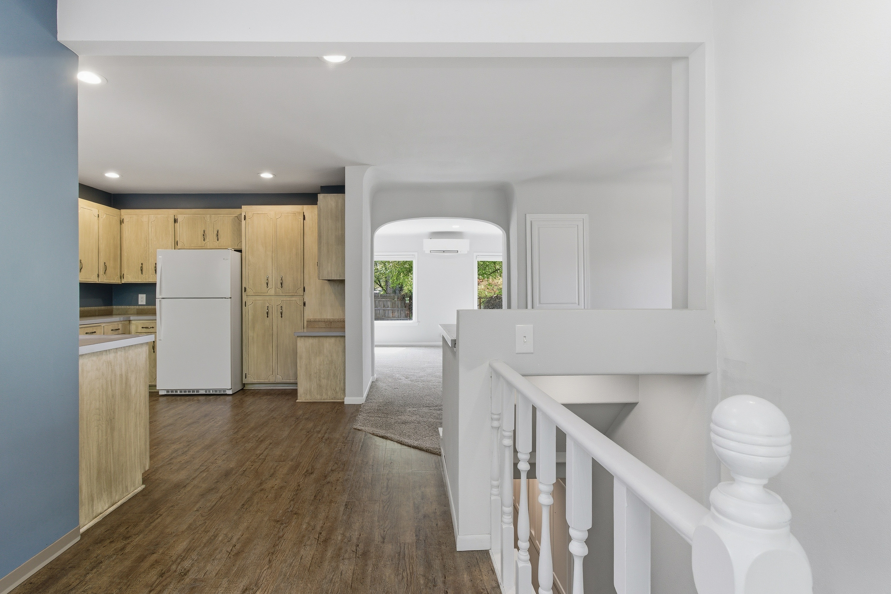  1021 E Chestnut St - 物件實景