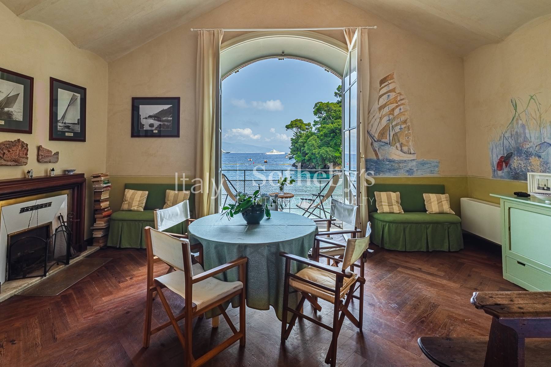  Magnificent Property with Direct Access to the Sea - 物件實景