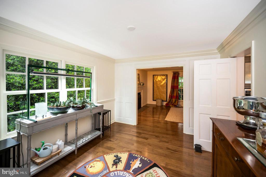 Fredericksburg, Virginia, 22405, United States, 5 Bedrooms Bedrooms, ,5 BathroomsBathrooms,Residential,For Sale,1825163