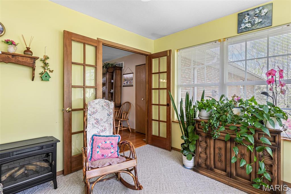 Farmington, Missouri, 63640, United States, 4 Bedrooms Bedrooms, ,3 BathroomsBathrooms,Residential,For Sale,1941808
