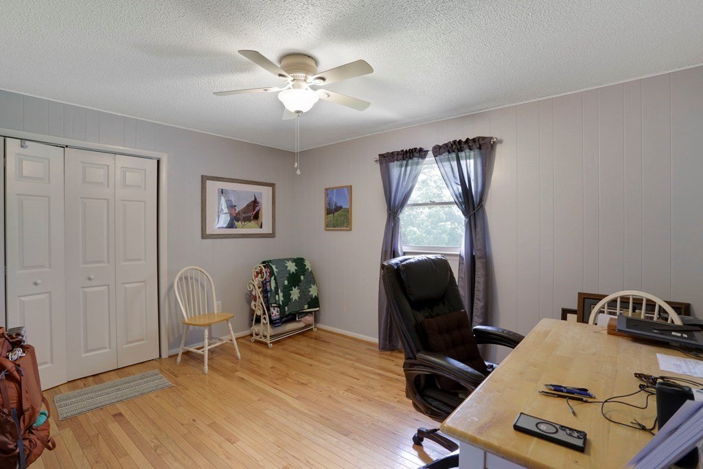 Hayesville, North Carolina, 28904, United States, 3 Bedrooms Bedrooms, ,2 BathroomsBathrooms,Residential,For Sale,1938429