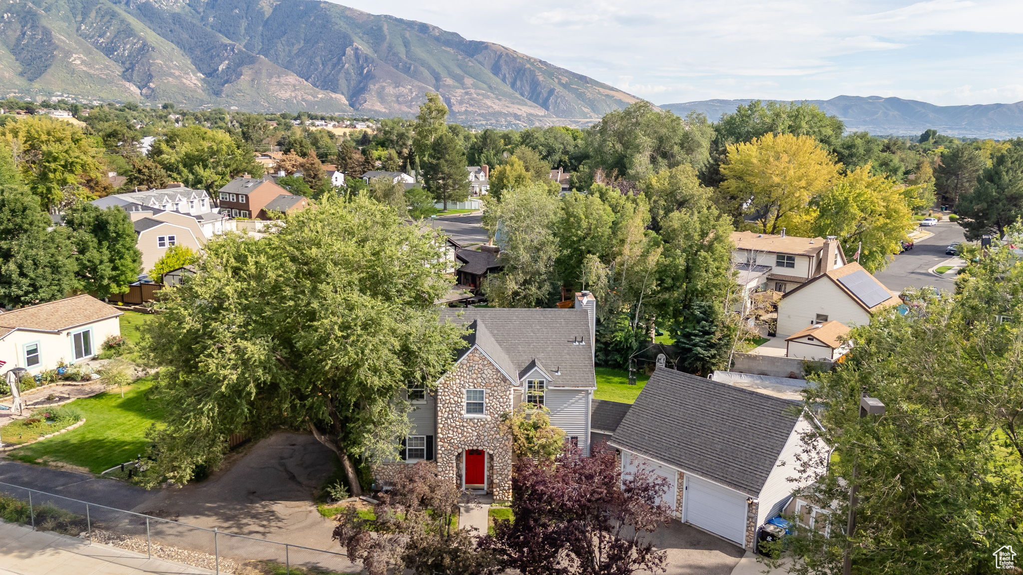 Sandy, Utah, 84092, United States, 4 Bedrooms Bedrooms, ,3 BathroomsBathrooms,Residential,For Sale,1926988