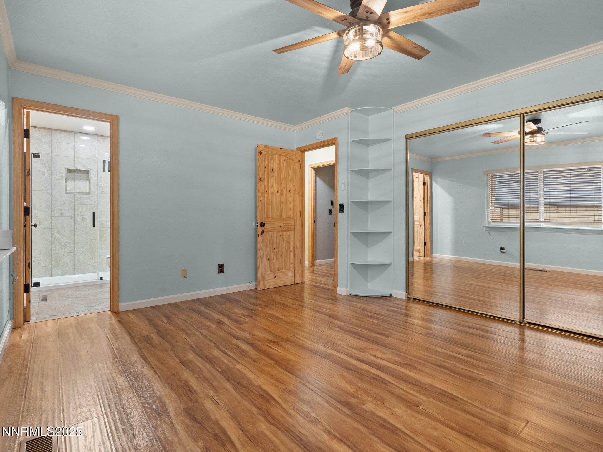 South Lake Tahoe, California, 96150, United States, 3 Bedrooms Bedrooms, ,2 BathroomsBathrooms,Residential,For Sale,1970605