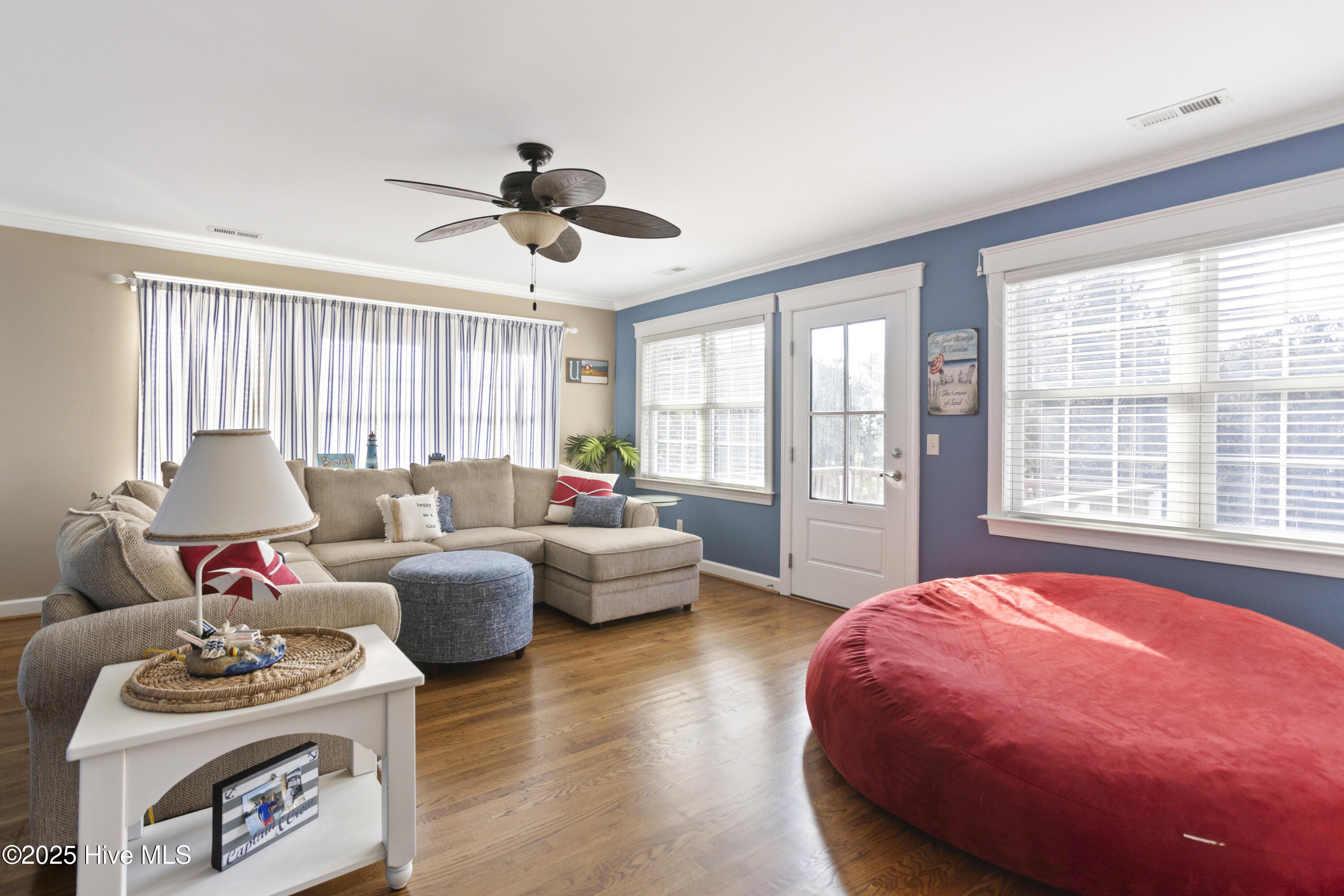 Wilmington, North Carolina, 28409, United States, 5 Bedrooms Bedrooms, ,4 BathroomsBathrooms,Residential,For Sale,1730628