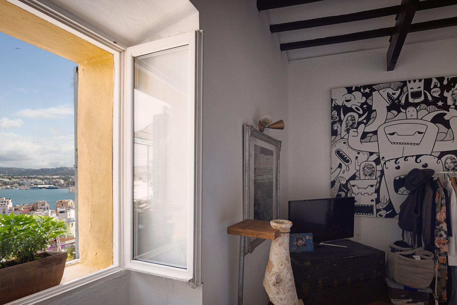  Historic flat with sea views and terrace in Dalt Vila - 物件實景
