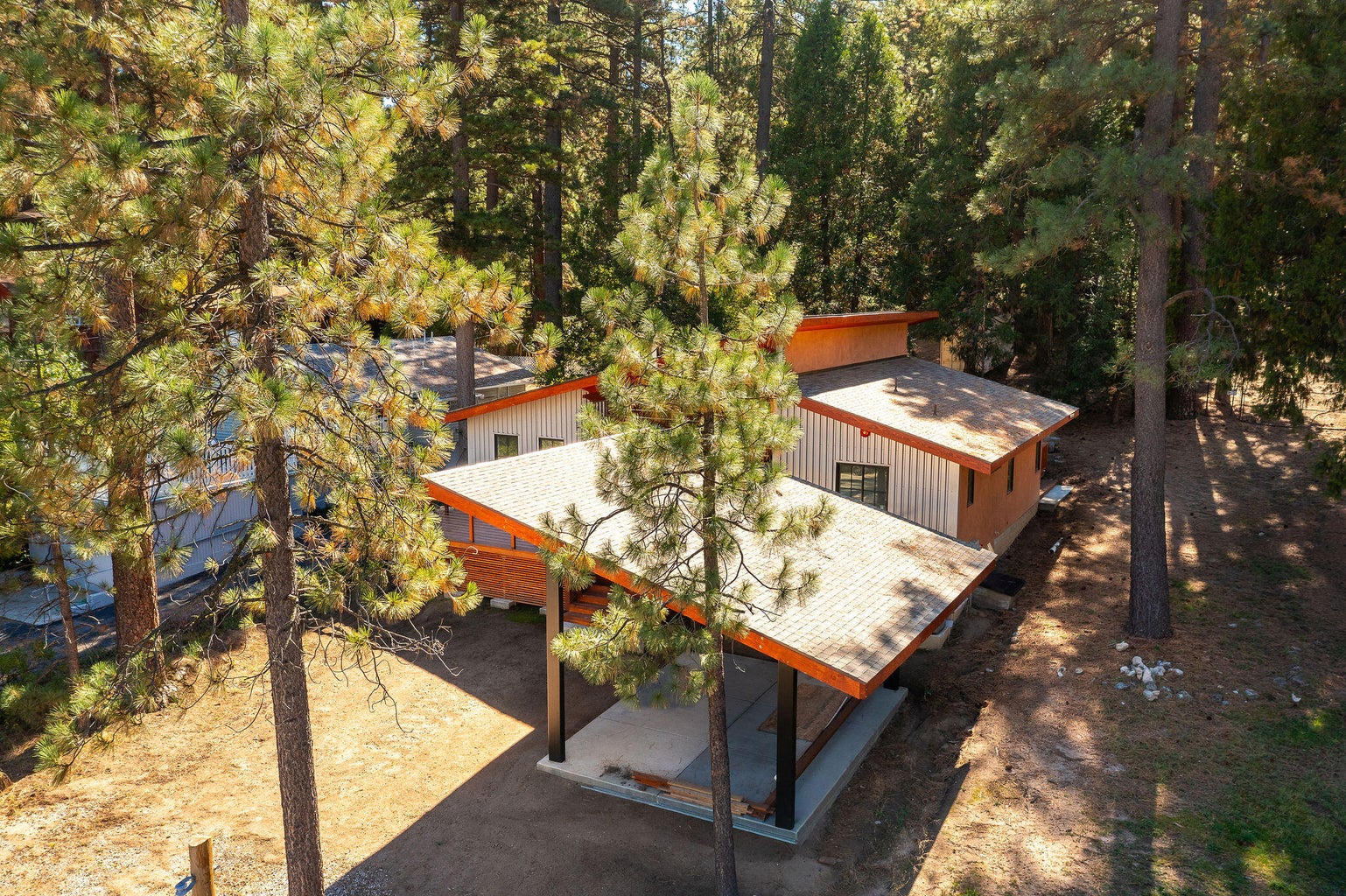 Idyllwild, California, 92549, United States, 3 Bedrooms Bedrooms, ,2 BathroomsBathrooms,Residential,For Sale,1974453