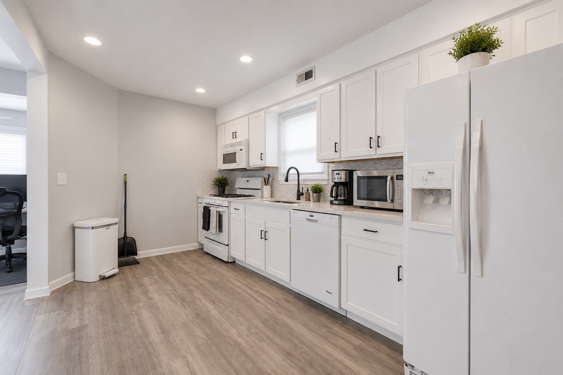  149 Hobart Avenue, Bayonne, NJ 07002 - 物件實景