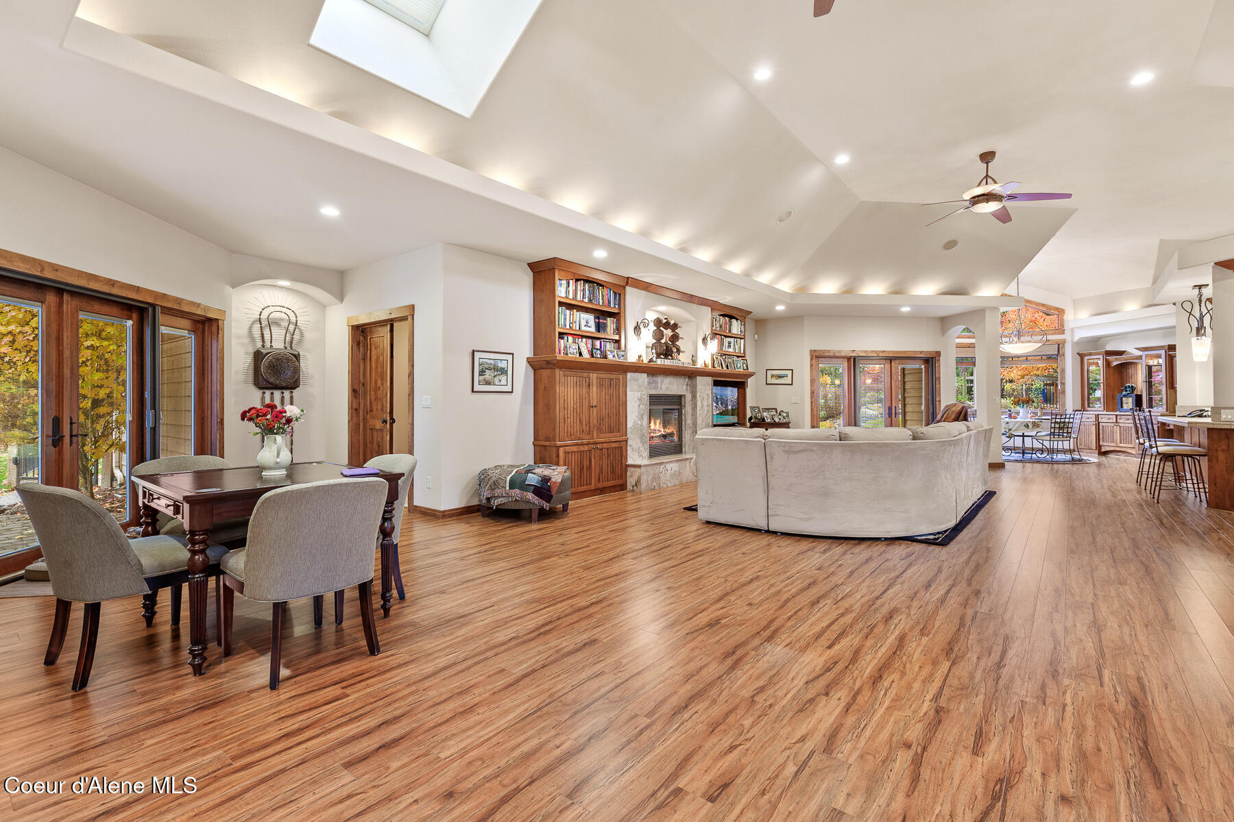 Hayden, Idaho, 83835, United States, 5 Bedrooms Bedrooms, ,4 BathroomsBathrooms,Residential,For Sale,1989952