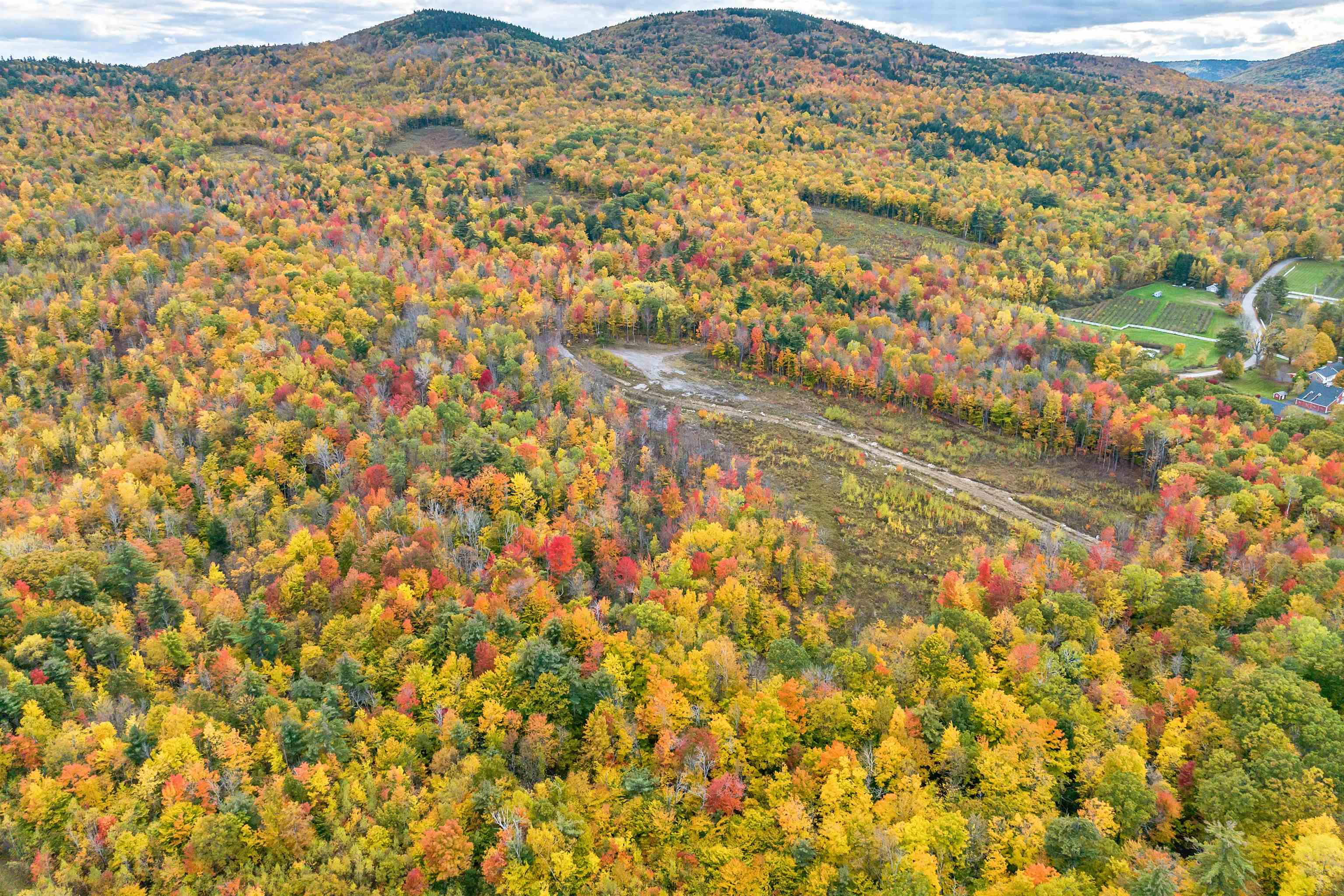 Gilford, New Hampshire, 03249, United States, ,Land,For Sale,1699580