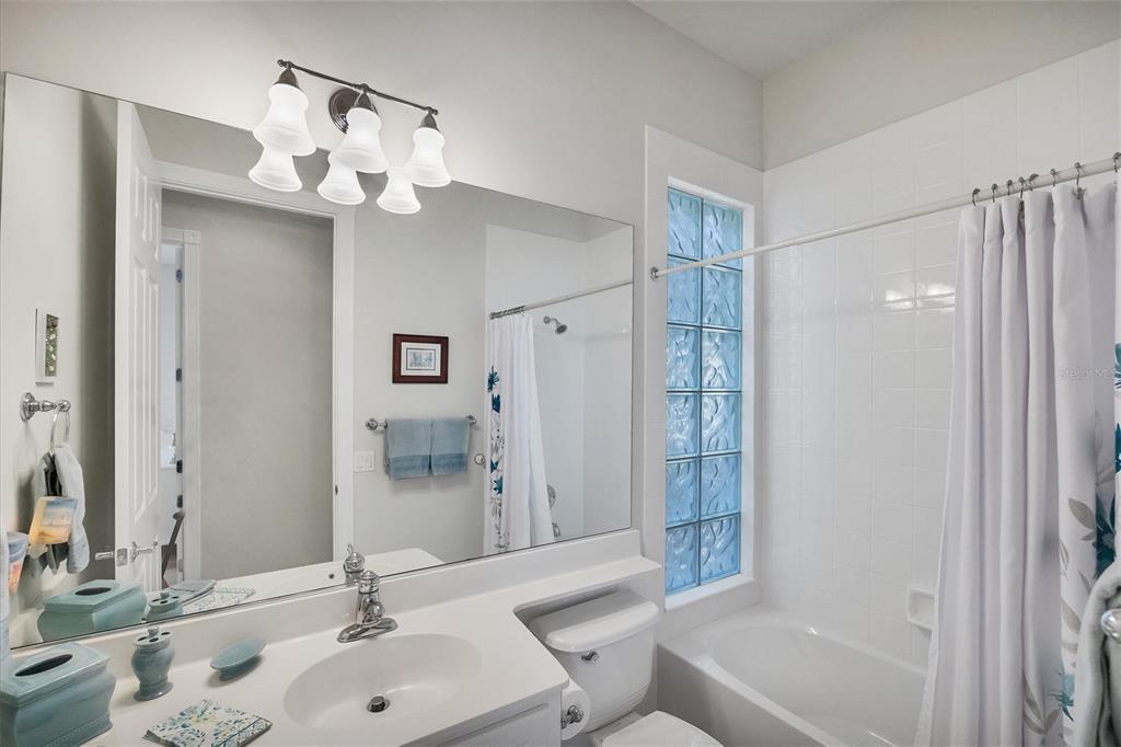 Venice, Florida, 34293, United States, 3 Bedrooms Bedrooms, ,3 BathroomsBathrooms,Residential,For Sale,1691726