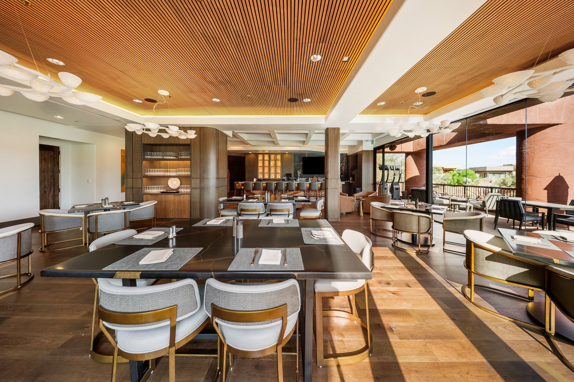  Former Parade Home in Lava Cove of Entrada Country Club - 物件實景