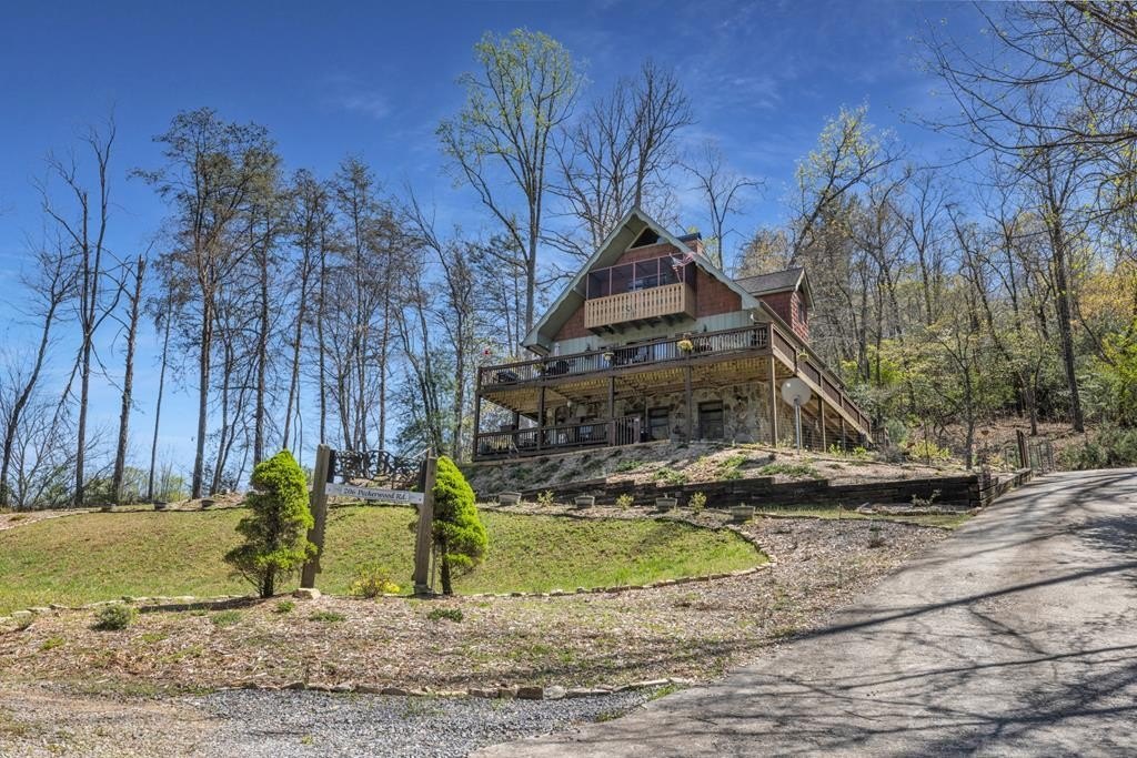 Hayesville, North Carolina, 28904, United States, 3 Bedrooms Bedrooms, ,3 BathroomsBathrooms,Residential,For Sale,1834730